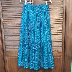 Ladies 100% cotton hippie skirt, made in Guatemala. In very good condition.